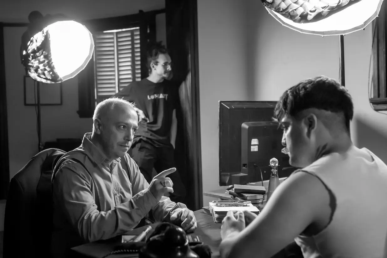 Actor profesional en set